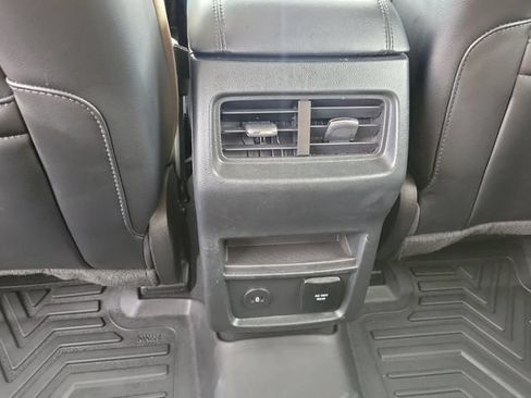 Certified 2024 Ford Edge SEL w/ Convenience Package AWD/4WD image 27