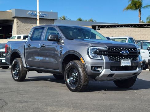 New 2026 Ford Ranger XL w/ FX4 Off-Road Package AWD/4WD image 1