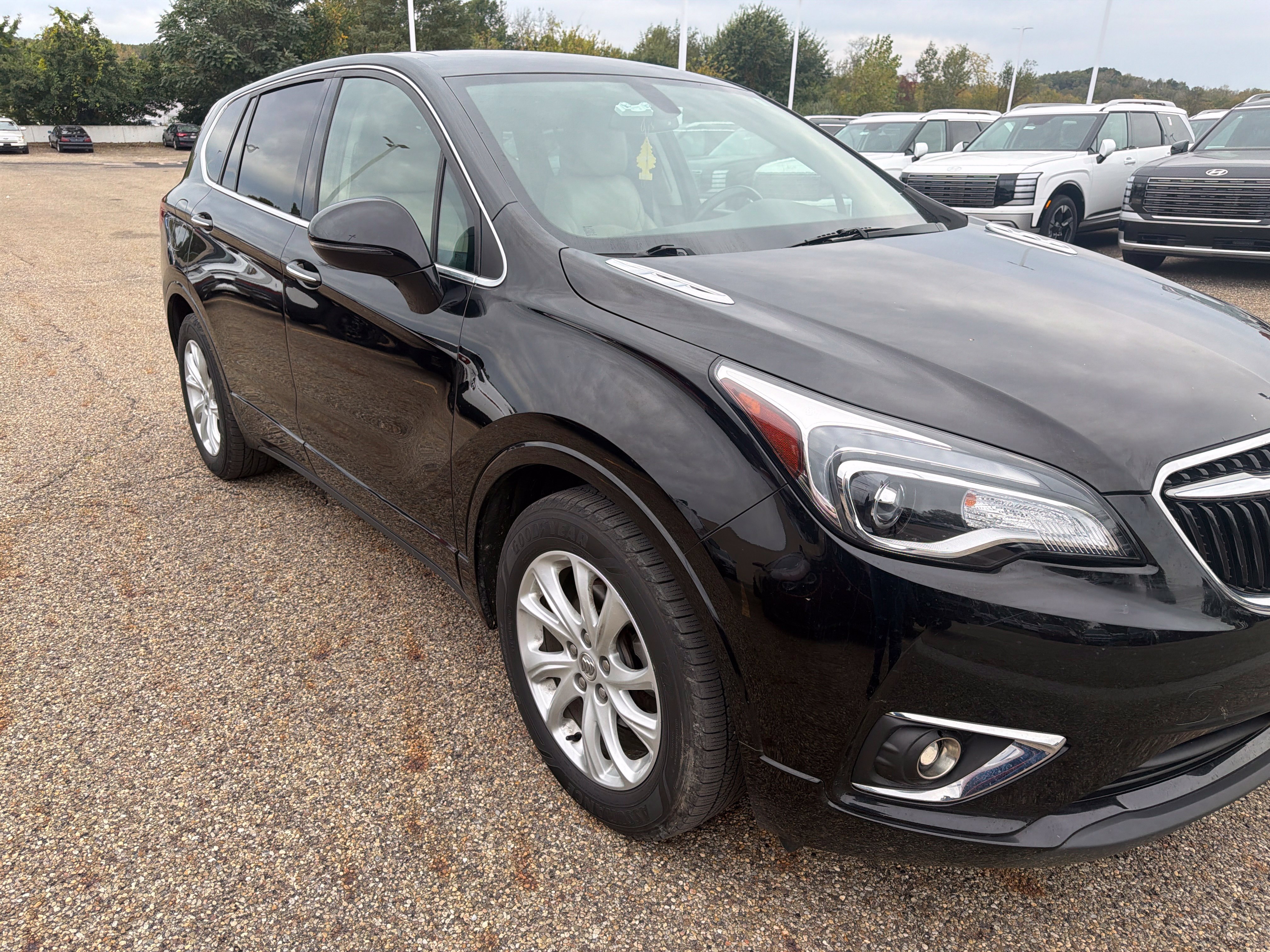 Used 2020 Buick Envision Preferred FWD image 3
