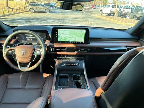 New 2026 Lincoln Aviator Reserve image 12