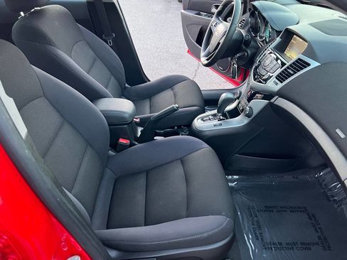 Used 2015 Chevrolet Cruze LT FWD image 20