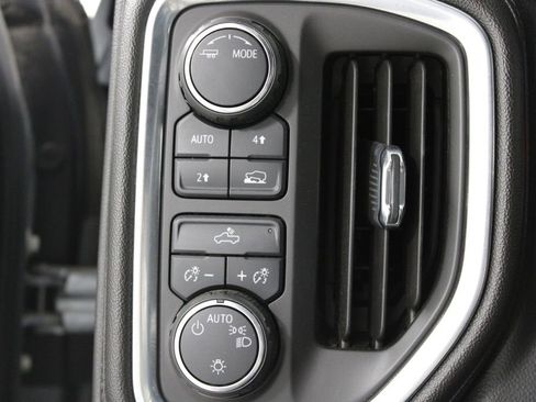 Used 2020 Chevrolet Silverado 1500 LT w/ Trailering Package image 33