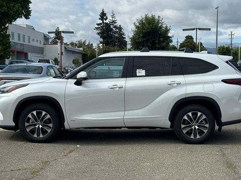 New 2026 Toyota Highlander XLE AWD/4WD image 6