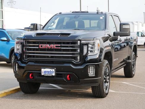 Used 2022 GMC Sierra 2500 AT4 w/ AT4 Premium Plus Package AWD/4WD image 3