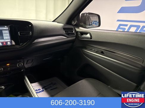 Used 2022 Dodge Durango SXT w/ Blacktop Package image 21