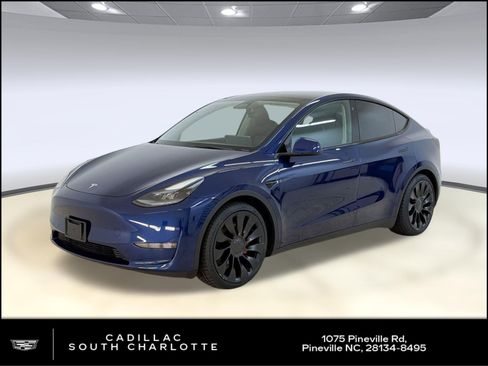 Used 2022 Tesla Model Y Performance AWD/4WD image 1