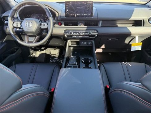 New 2025 Honda Pilot TrailSport image 8