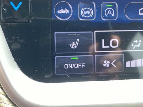 Used 2022 Subaru Legacy Premium AWD/4WD image 23