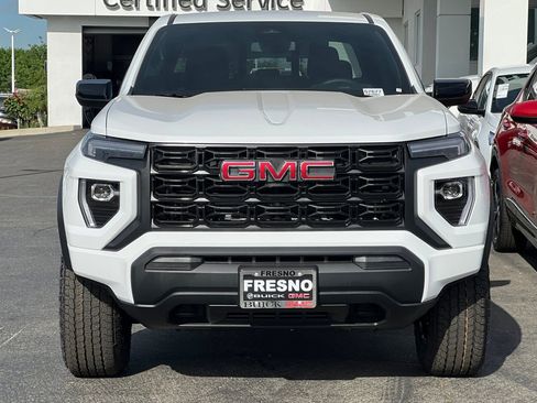 New 2026 GMC Canyon Elevation image 3