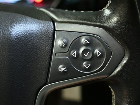 Used 2018 Chevrolet Silverado 1500 LT w/ LT Eassist Package image 34