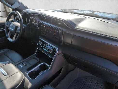 Used 2025 GMC Sierra 2500 Denali w/ Denali Reserve Package image 21
