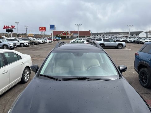 Used 2019 Subaru Outback 2.5i Premium w/ Popular Package #2 AWD/4WD image 3