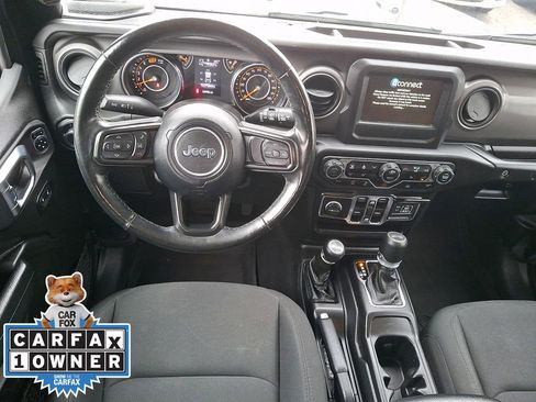 Used 2022 Jeep Wrangler Unlimited Sport image 11