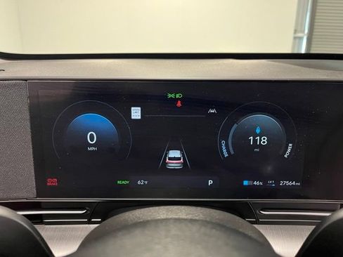 Used 2025 Hyundai Kona SEL FWD image 24