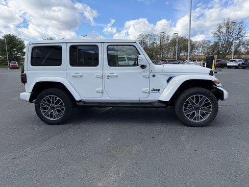 Used 2024 Jeep Wrangler High Altitude image 8