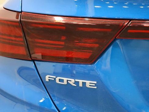 Used 2023 Kia Forte GT-Line image 47