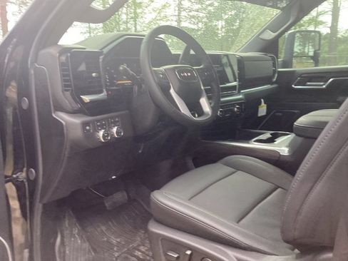 New 2026 GMC Sierra 2500 SLT w/ SLT Premium Package AWD/4WD image 18