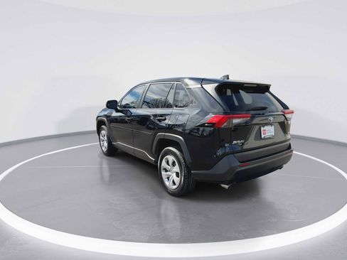 Certified 2022 Toyota RAV4 LE image 6