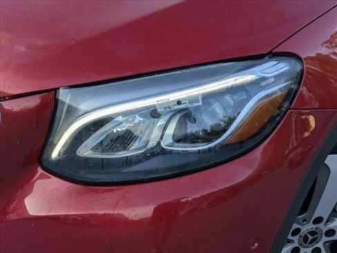 Certified 2019 Mercedes-Benz GLC 300 4MATIC image 7