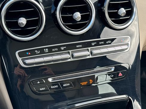 Used 2016 Mercedes-Benz C 300 4MATIC Sedan image 29