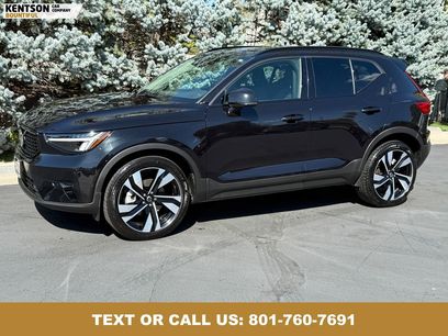 Used 2025 Volvo XC40 B5 Plus