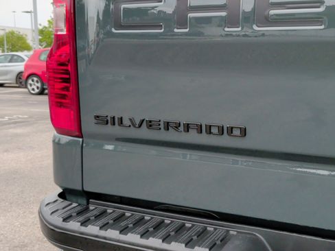 Used 2025 Chevrolet Silverado 1500 Custom Trail Boss w/ LPO, Dark Essentials Package image 11