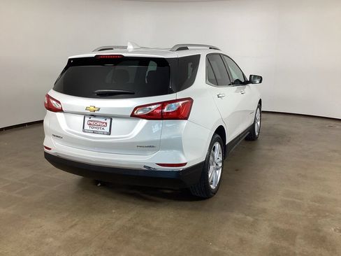 Used 2019 Chevrolet Equinox Premier FWD image 6