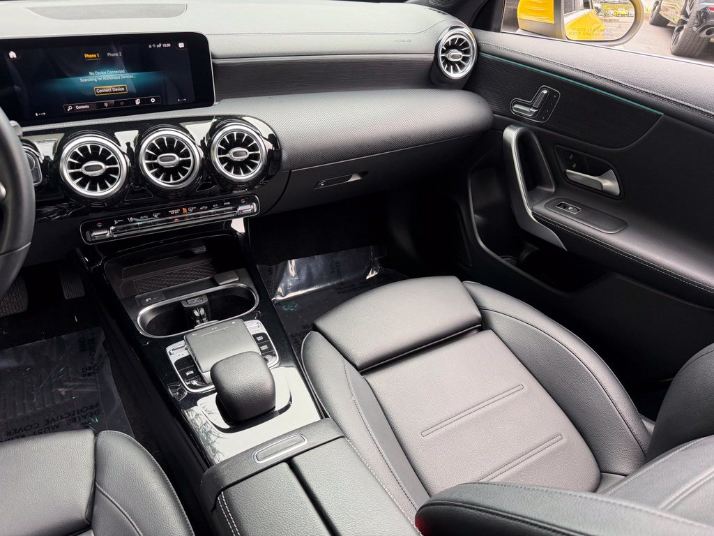Used 2020 Mercedes-Benz CLA 250 image 42