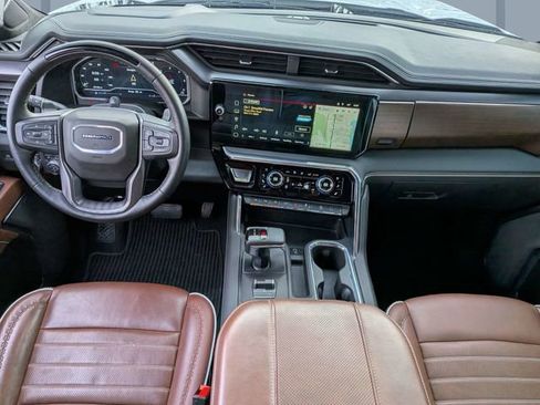 Used 2025 GMC Sierra 1500 Denali Ultimate image 15