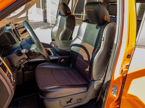 Used 2017 RAM 1500 Sport w/ Ignition Orange Sport Package image 28