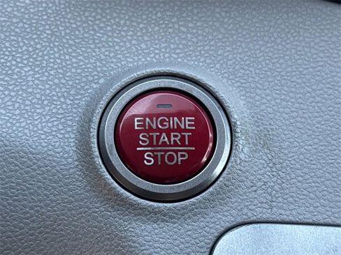 Used 2017 Honda Odyssey EX-L image 33