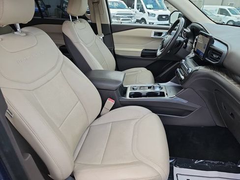 Used 2020 Ford Explorer Platinum AWD/4WD image 10