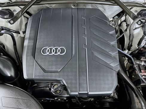Used 2023 Audi Q5 2.0T Premium Plus AWD/4WD image 13