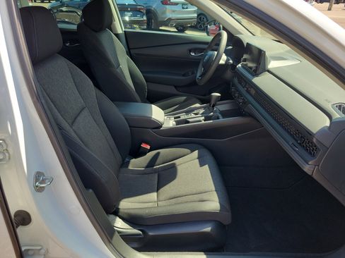 Used 2024 Honda Accord LX image 17