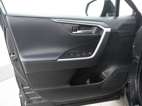 Used 2024 Toyota RAV4 XSE AWD/4WD image 21