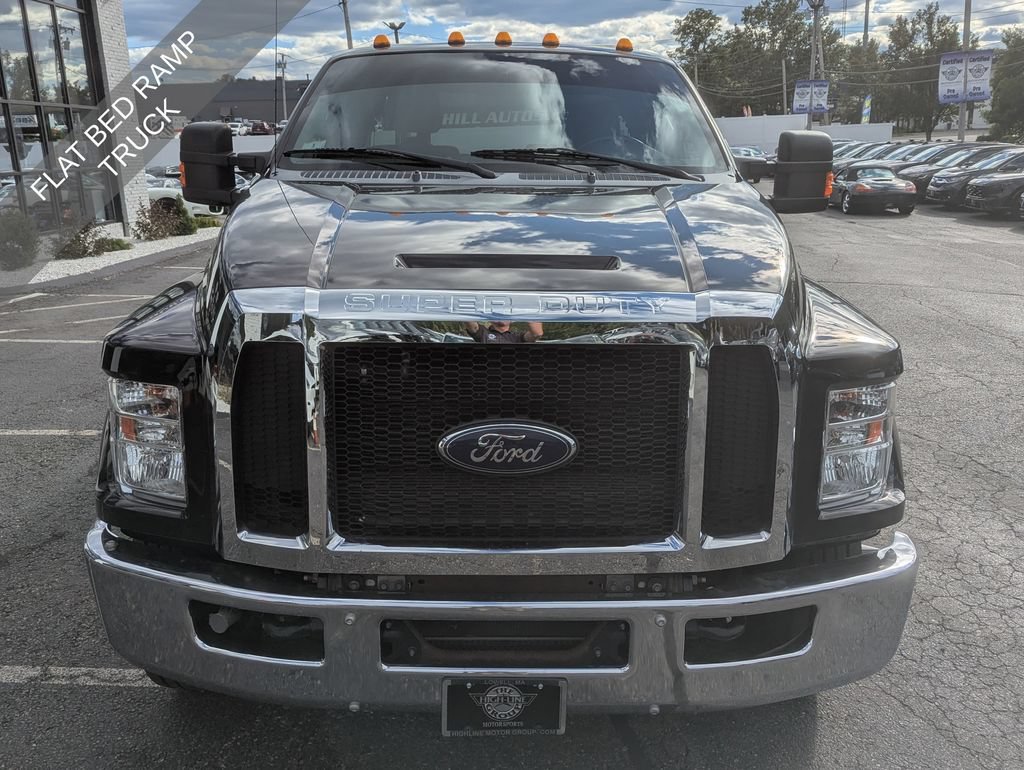 Used 2019 Ford F650 2WD SuperCab Super Duty image 3