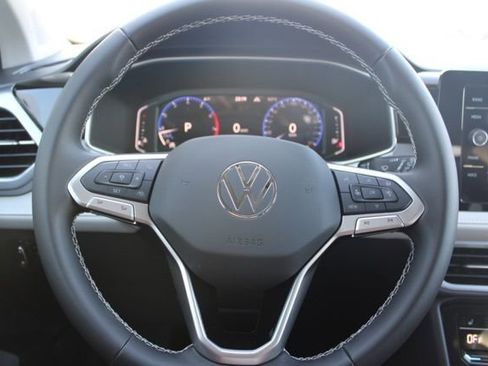 New 2026 Volkswagen Taos SEL image 20