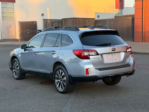Used 2016 Subaru Outback 3.6R Limited w/ Popular Package #4 AWD/4WD image 8