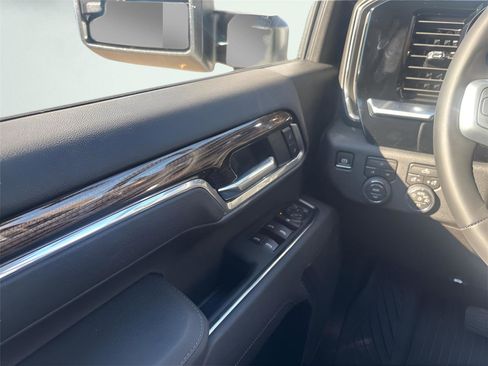 New 2026 Chevrolet Silverado 2500 LT image 26