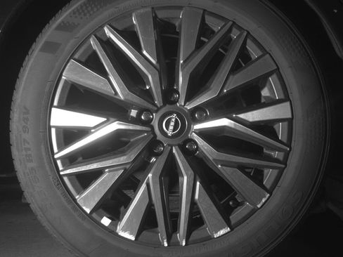 Used 2025 Nissan Altima 2.5 SV image 15