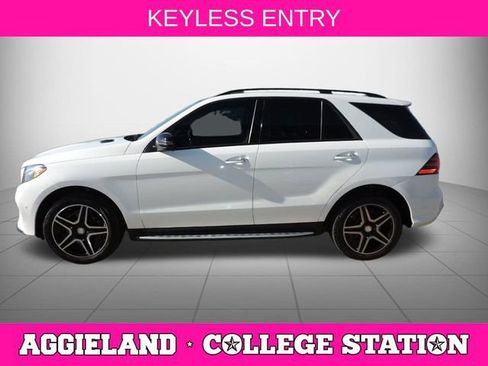 Used 2017 Mercedes-Benz GLE 400 4MATIC image 7