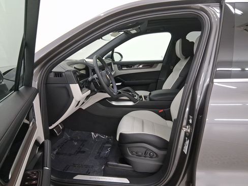 New 2026 Porsche Cayenne E-Hybrid image 23