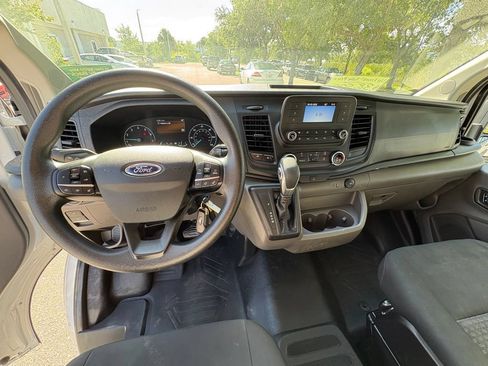 Certified 2025 Ford Transit 250 Low Roof w/ Exterior Upgrade Package RWD image 8