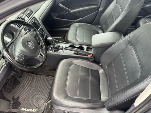 Used 2015 Volkswagen Passat 1.8T Limited Edition image 18