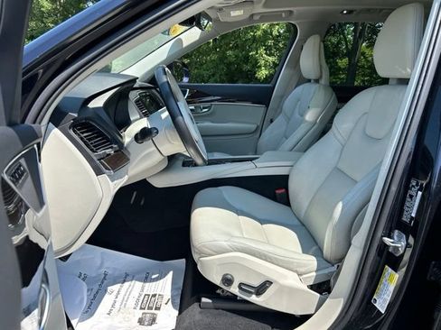 Used 2017 Volvo XC90 T6 Momentum w/ Convenience Package AWD/4WD image 15