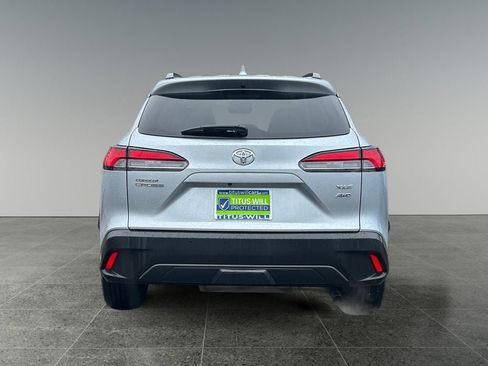 Used 2024 Toyota Corolla Cross XLE w/ Convenience Package AWD/4WD image 6