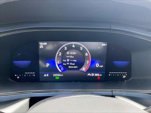 Certified 2022 Volkswagen Taos SE FWD image 20