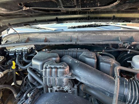Used 2015 Ford F250 XL AWD/4WD image 17