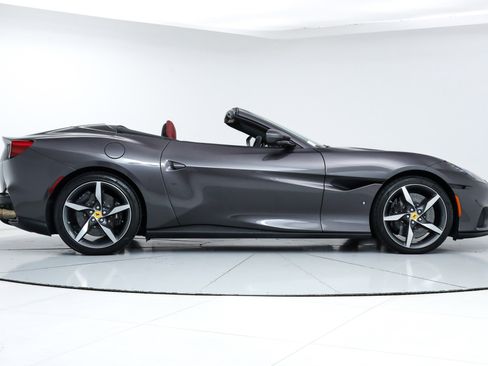 Certified 2023 Ferrari Portofino M image 10