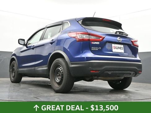 Used 2020 Nissan Rogue Sport S image 48